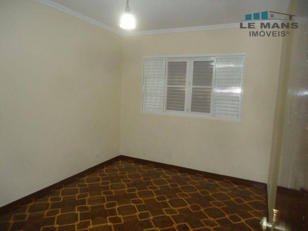 Casa à venda com 3 quartos, 150m² - Foto 14