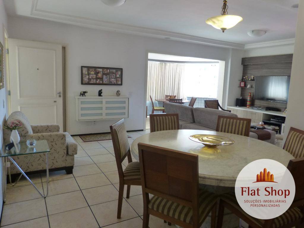 Apartamento à venda com 3 quartos, 135m² - Foto 11