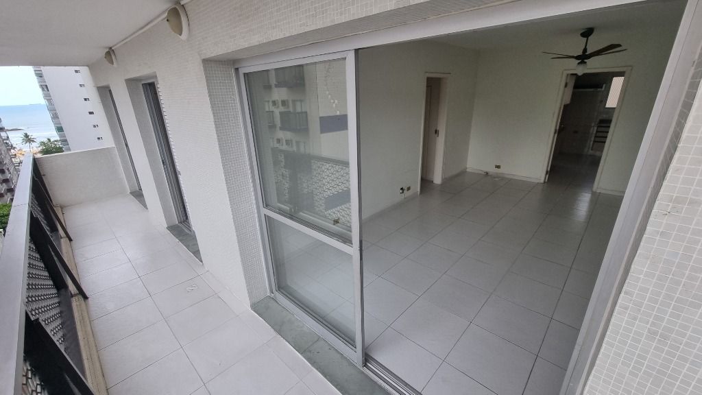 Apartamento à venda com 3 quartos, 115m² - Foto 1