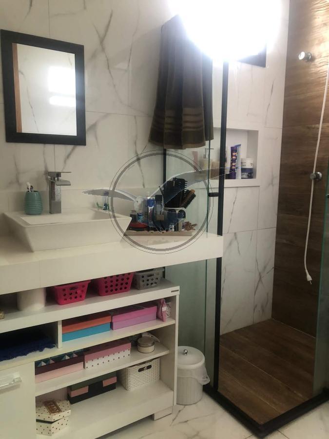 Casa de Condomínio à venda com 3 quartos, 300m² - Foto 28