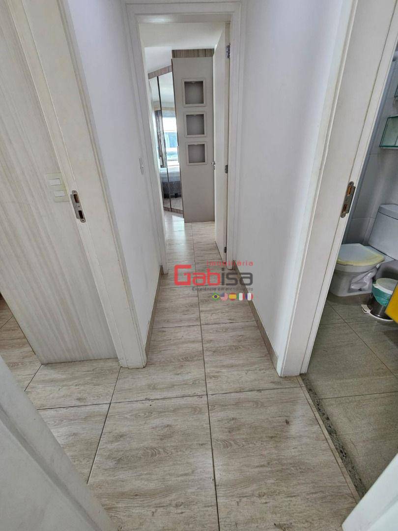 Apartamento à venda com 2 quartos, 77m² - Foto 11