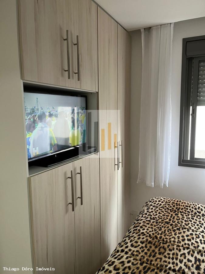 Apartamento à venda com 3 quartos, 58m² - Foto 12