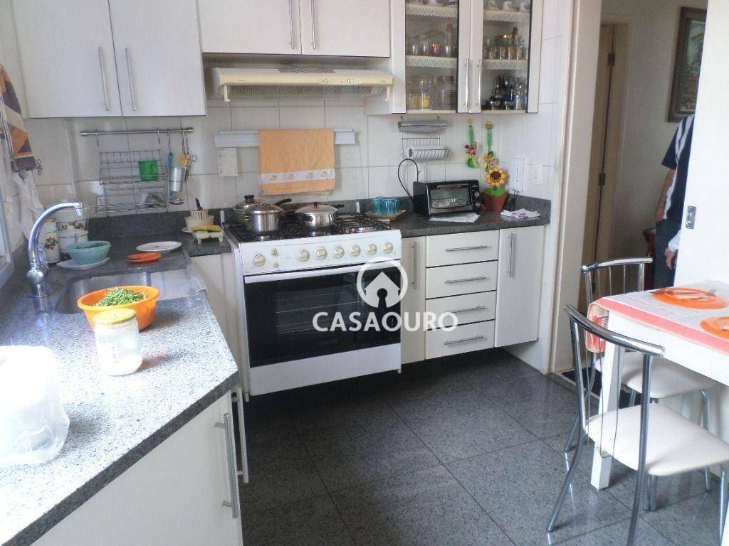 Apartamento à venda com 3 quartos, 95m² - Foto 16