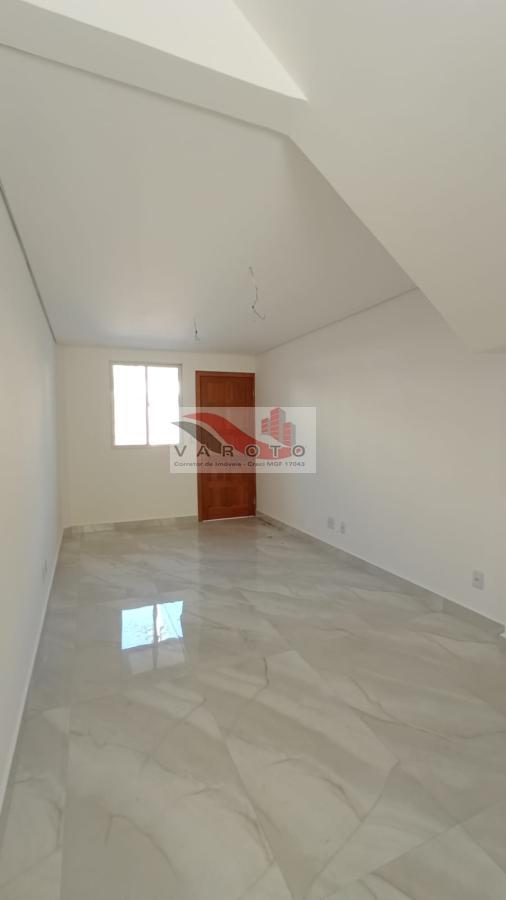 Casa à venda com 2 quartos, 44m² - Foto 9