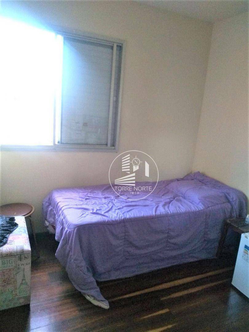 Apartamento à venda com 3 quartos, 97m² - Foto 11