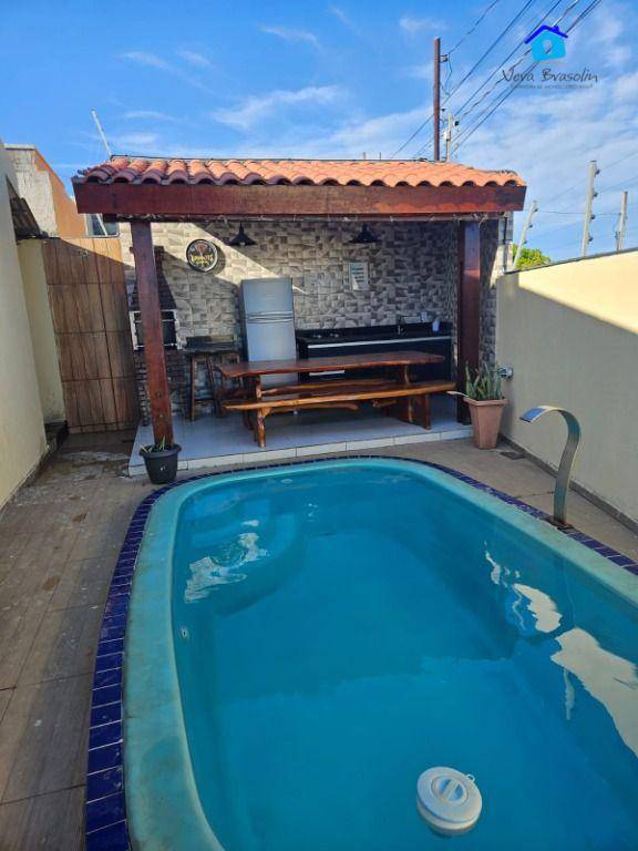 Casa, 2 quartos, 92 m² - Foto 1