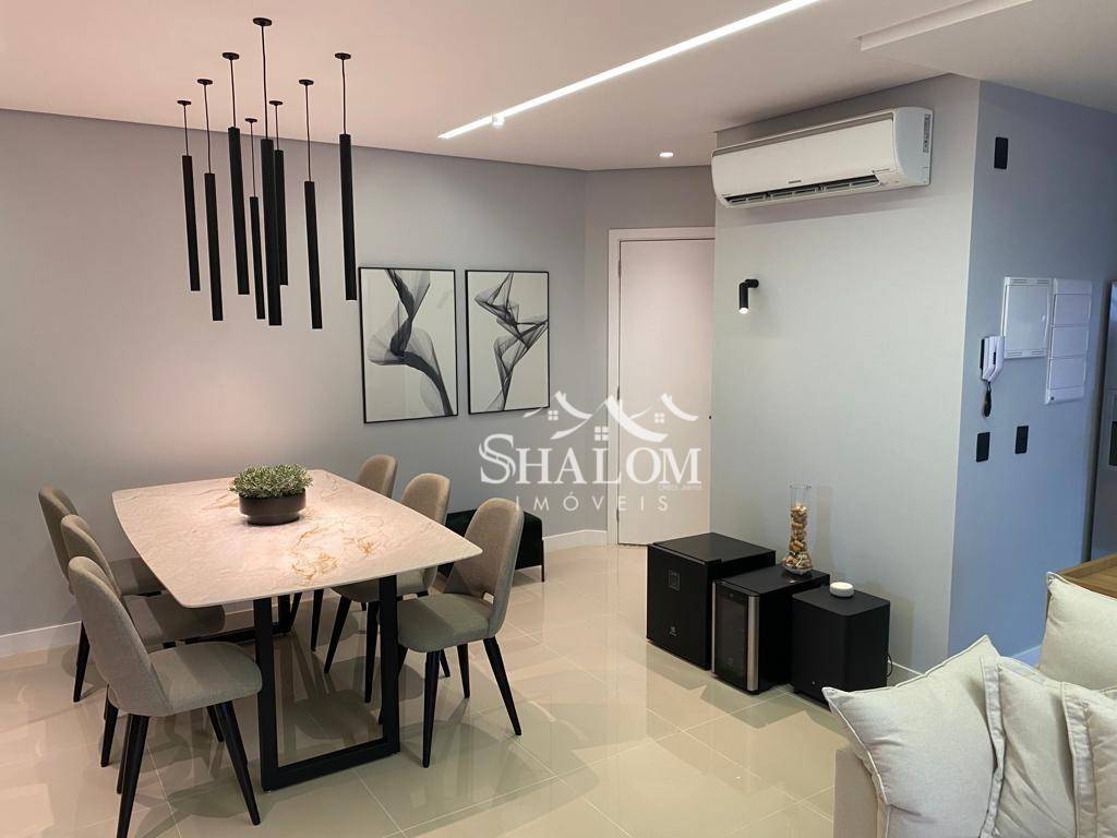 Apartamento à venda com 3 quartos, 112m² - Foto 17