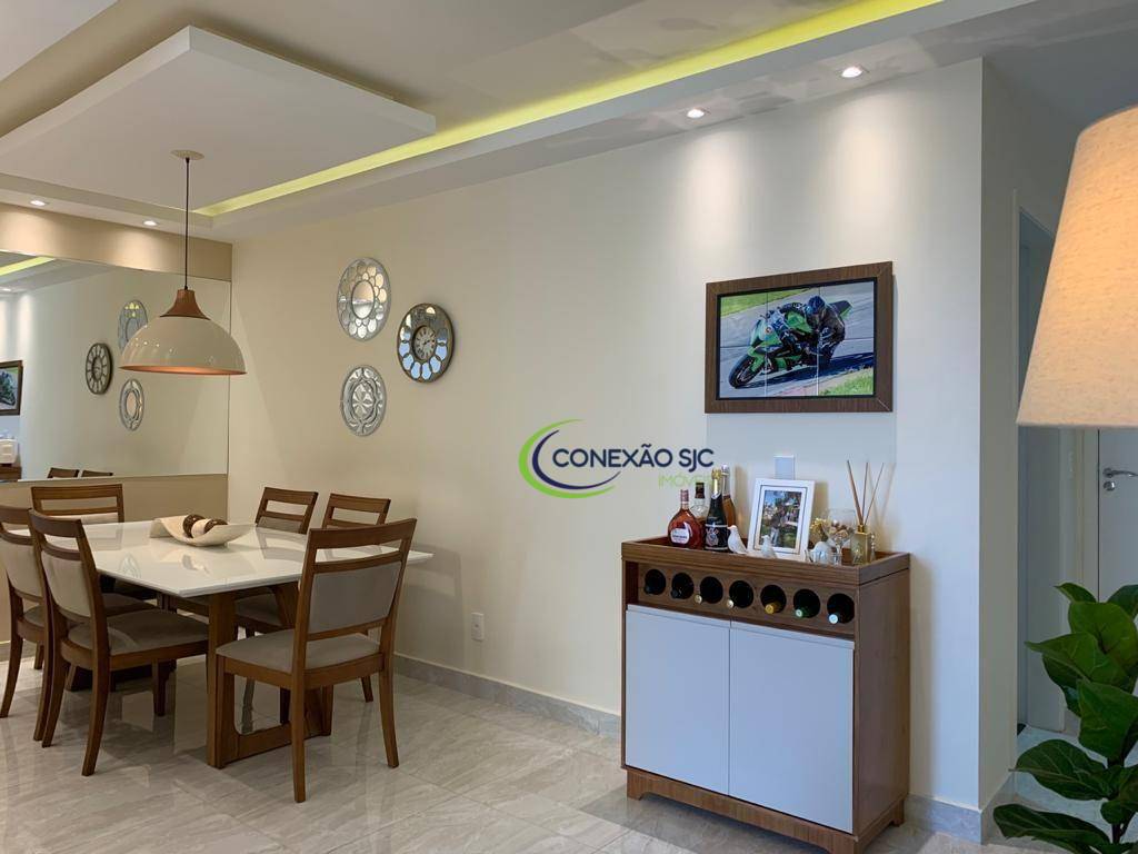 Apartamento à venda com 2 quartos, 75m² - Foto 1
