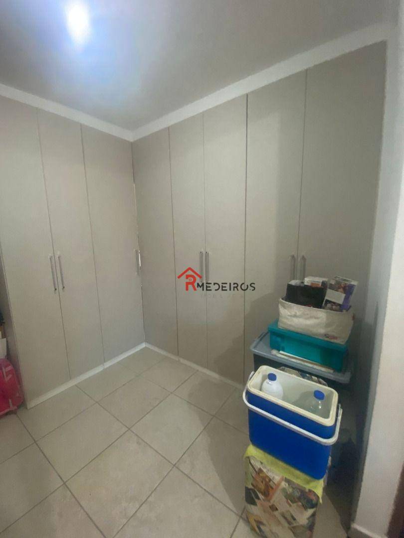 Sobrado à venda com 3 quartos, 120m² - Foto 11