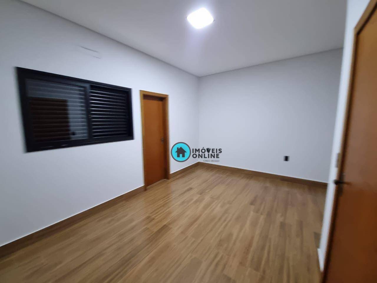 Casa à venda com 3 quartos, 143m² - Foto 9