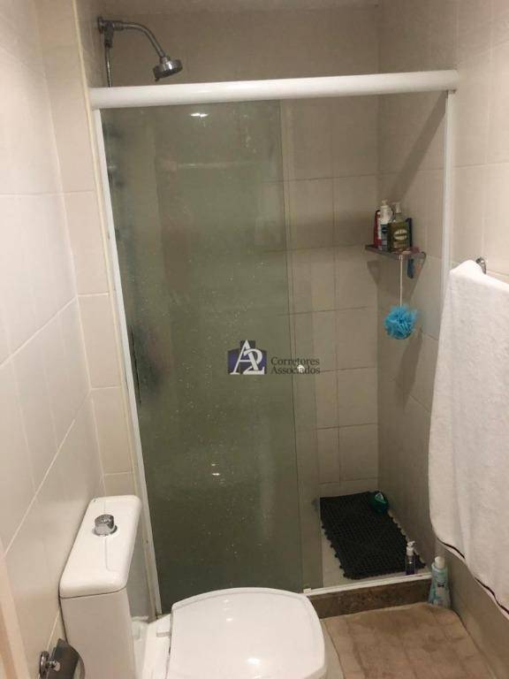 Apartamento à venda com 3 quartos, 105m² - Foto 19