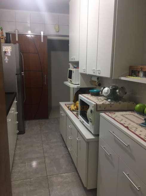 Apartamento à venda com 2 quartos, 83m² - Foto 15