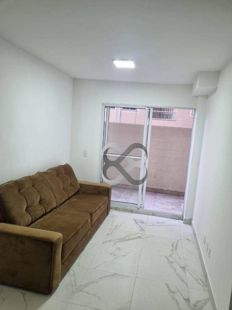 Apartamento para alugar com 2 quartos, 46m² - Foto 2