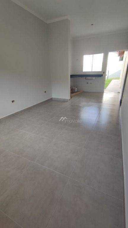 Casa à venda com 4 quartos, 95m² - Foto 12