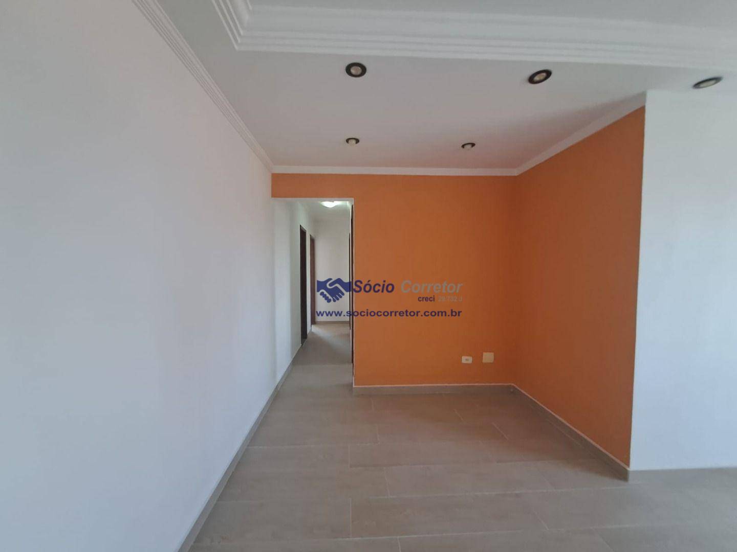 Apartamento para alugar com 3 quartos, 76m² - Foto 29