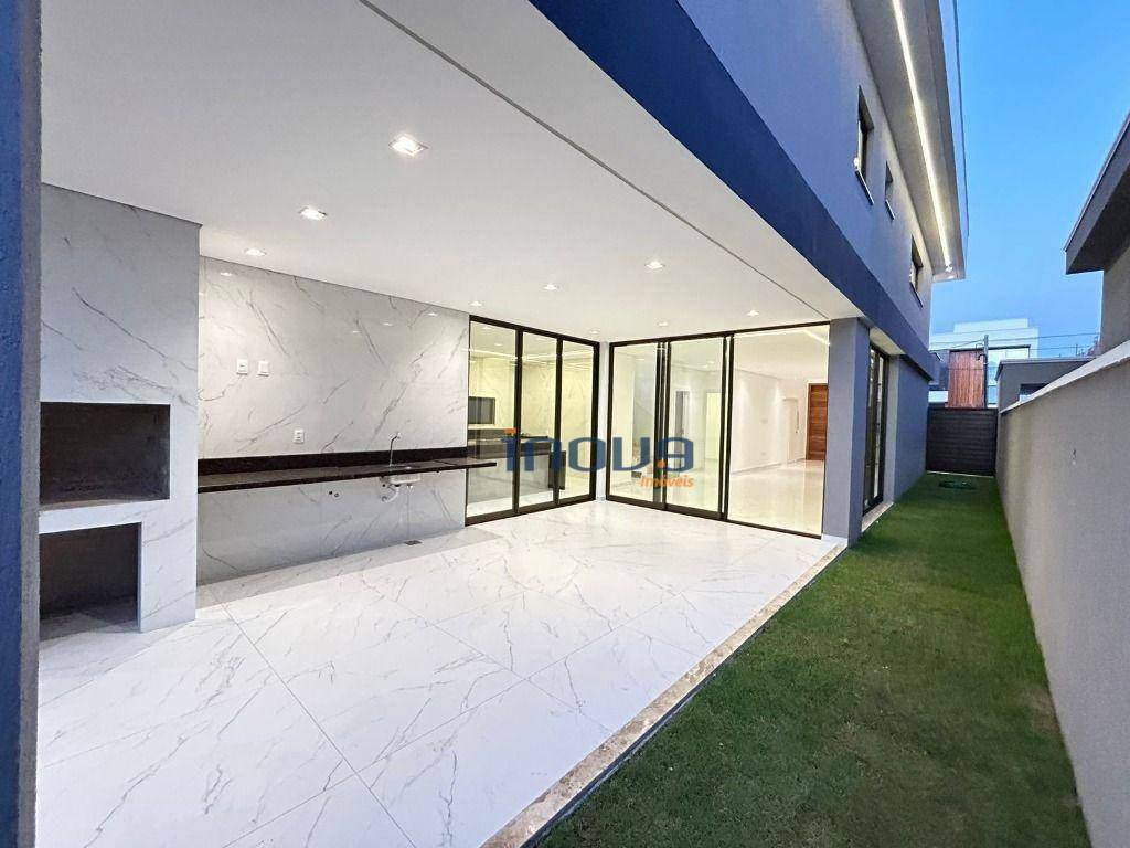 Casa de Condomínio à venda com 6 quartos, 252m² - Foto 12