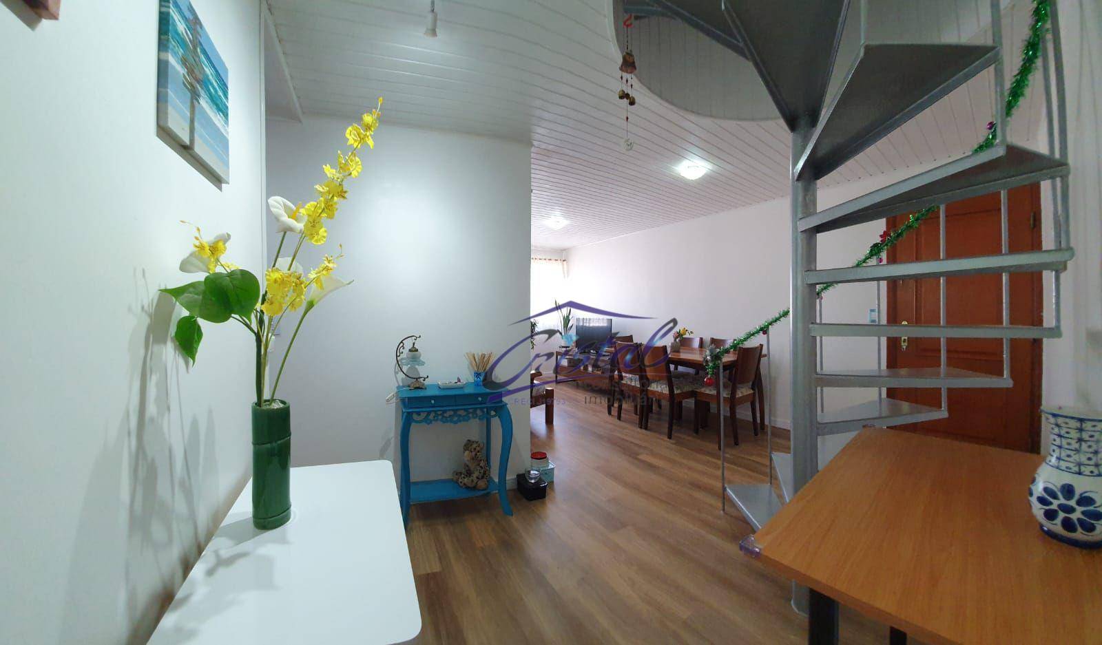 Apartamento à venda com 3 quartos, 133m² - Foto 2