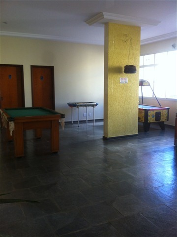 Apartamento para alugar com 4 quartos, 130m² - Foto 9