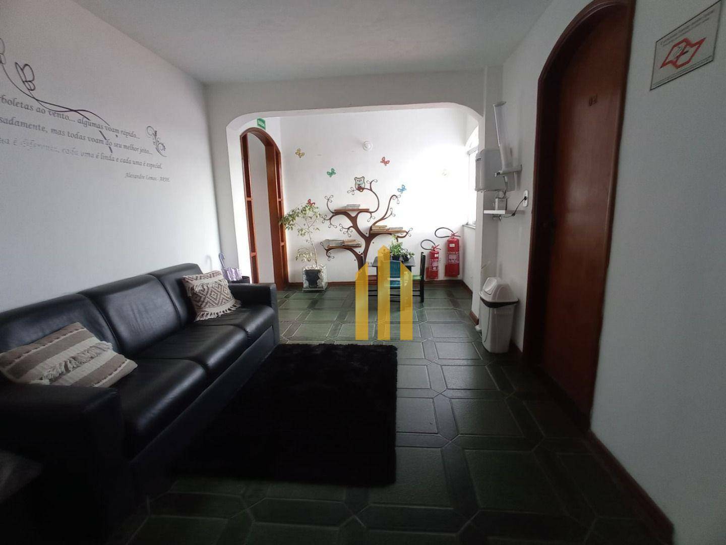 Sobrado à venda com 13 quartos, 227m² - Foto 8