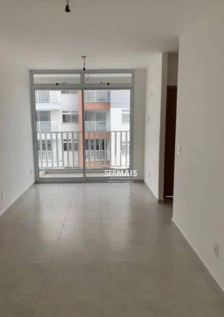 Apartamento à venda com 3 quartos, 70m² - Foto 12