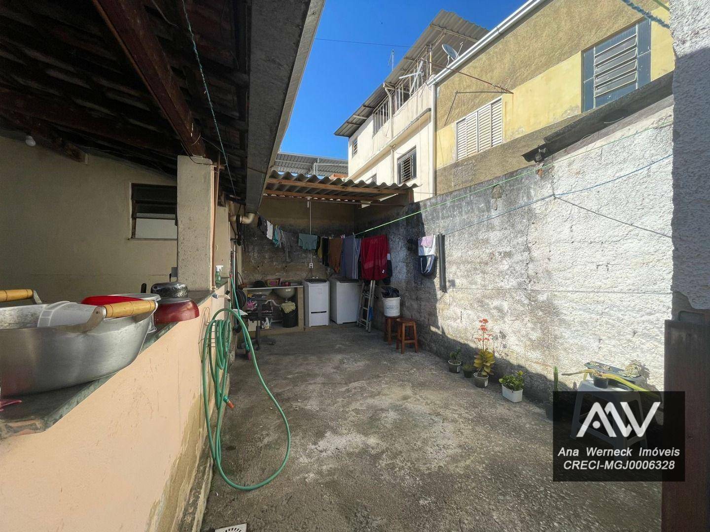 Casa de Condomínio à venda com 4 quartos, 300m² - Foto 14