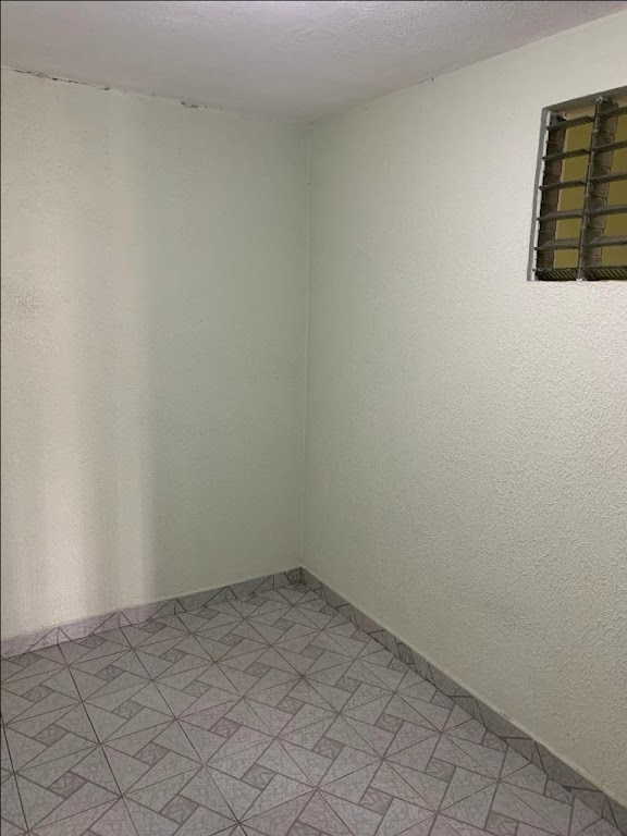 Casa à venda com 3 quartos, 180m² - Foto 25