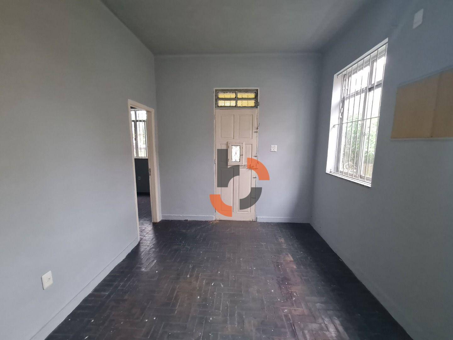 Casa à venda e aluguel com 2 quartos, 98m² - Foto 14