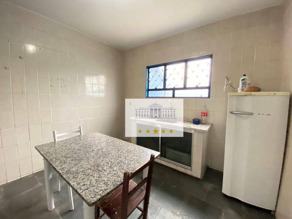 Casa à venda com 1 quarto, 278m² - Foto 13