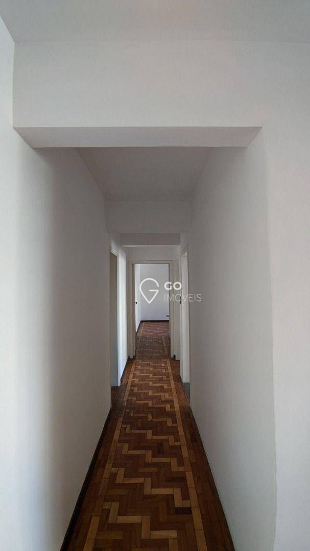 Apartamento para alugar com 3 quartos, 130m² - Foto 12