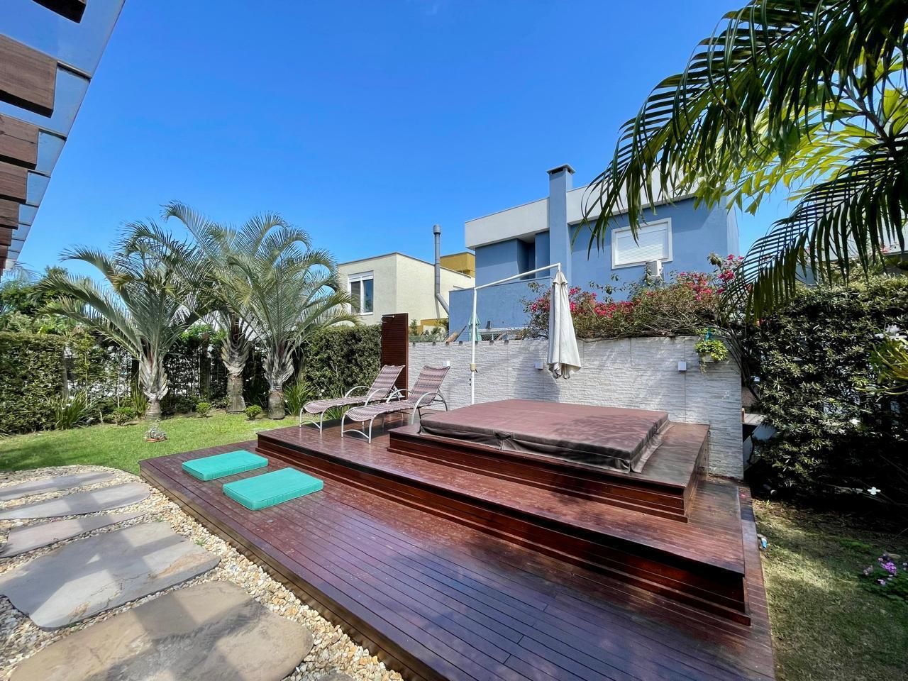 Casa de Condomínio à venda com 4 quartos, 228m² - Foto 22