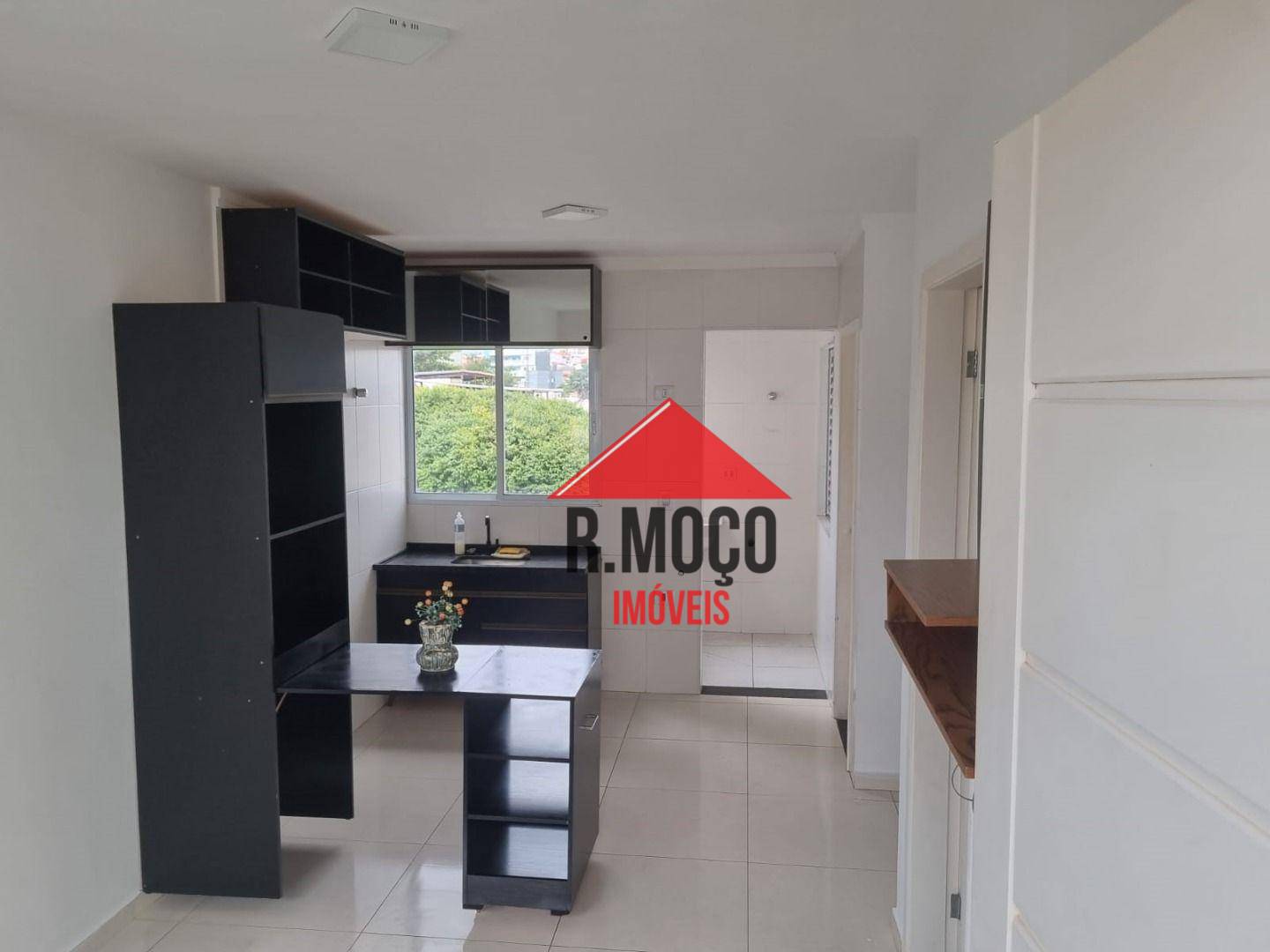 Apartamento para alugar com 2 quartos, 42m² - Foto 1