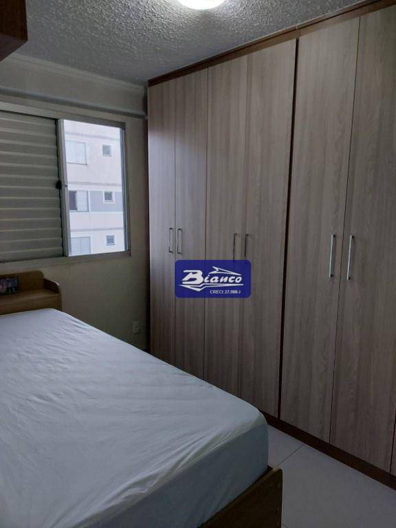 Apartamento à venda com 2 quartos, 41m² - Foto 9