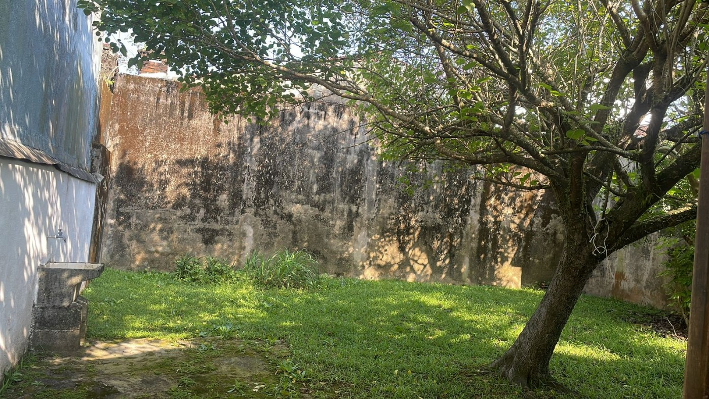 Terreno à venda, 250m² - Foto 1
