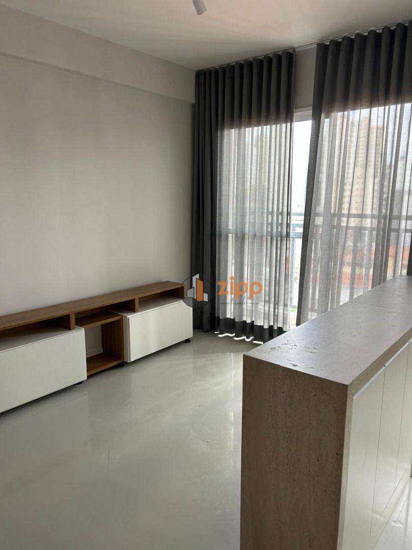 Apartamento para alugar com 2 quartos, 42m² - Foto 26