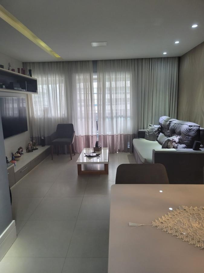 Apartamento à venda com 3 quartos, 107m² - Foto 6