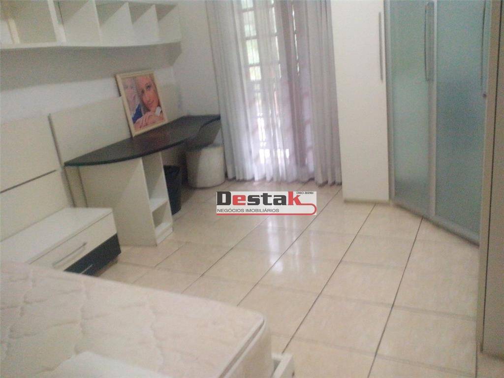 Sobrado à venda com 3 quartos, 320m² - Foto 13