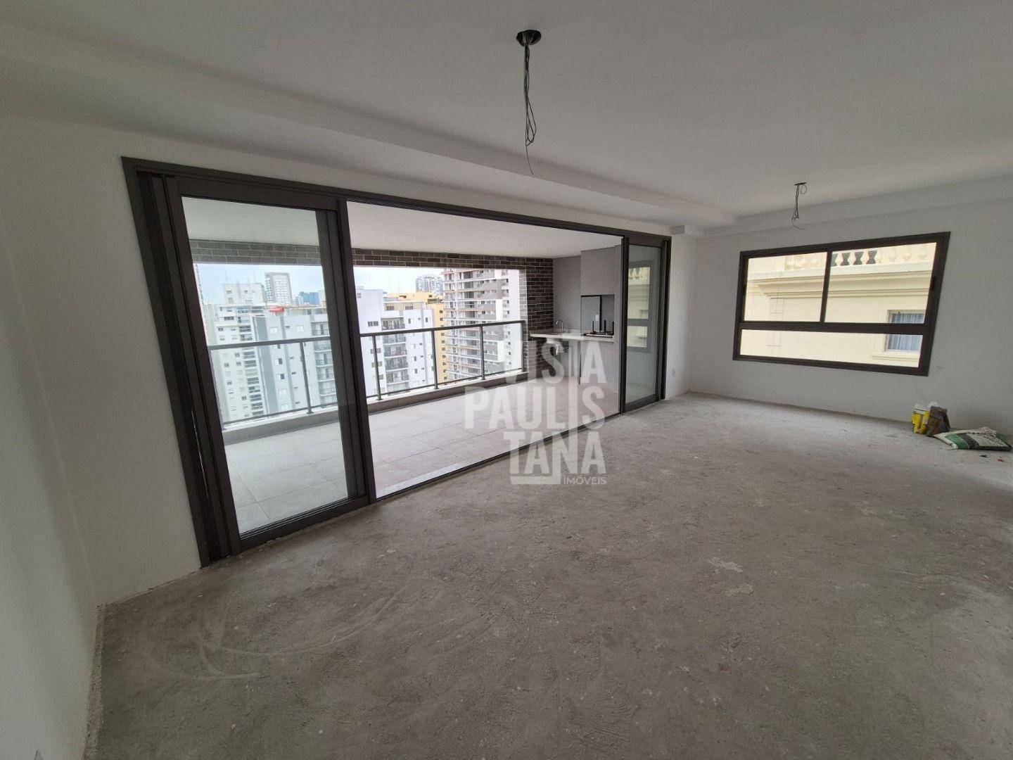 Apartamento à venda com 3 quartos, 141m² - Foto 1