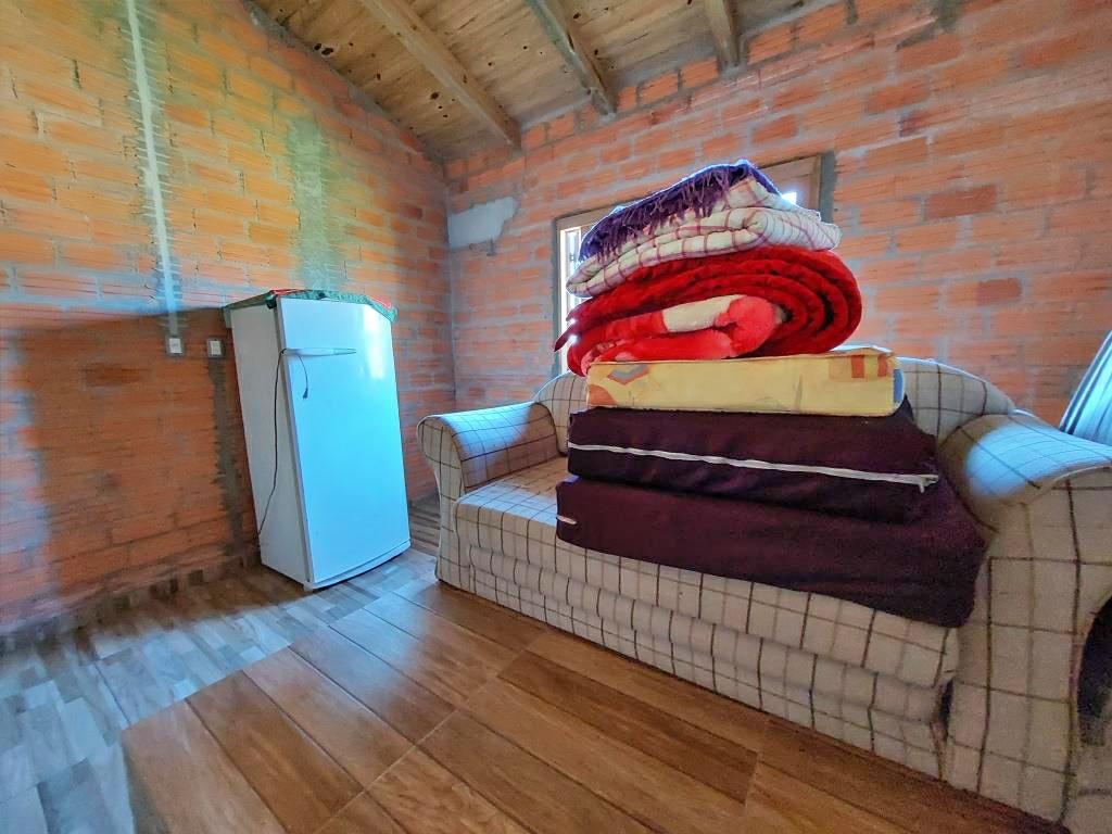 Casa à venda com 2 quartos, 72m² - Foto 5