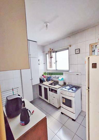 Apartamento à venda com 3 quartos, 90m² - Foto 11