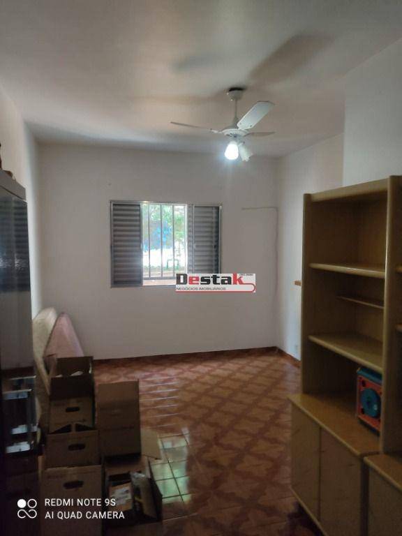 Sobrado à venda com 3 quartos, 165m² - Foto 1