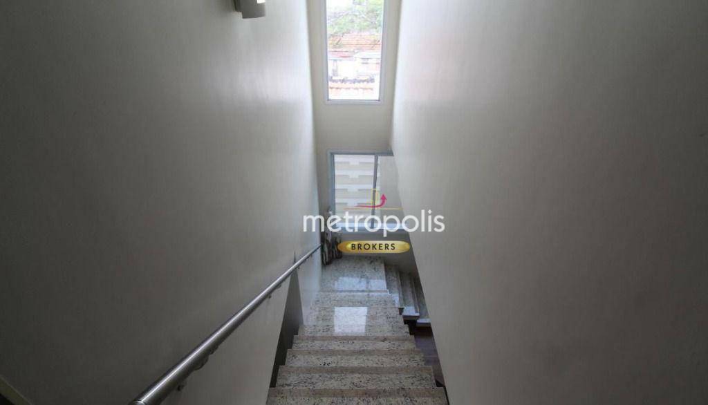 Sobrado à venda com 4 quartos, 240m² - Foto 44