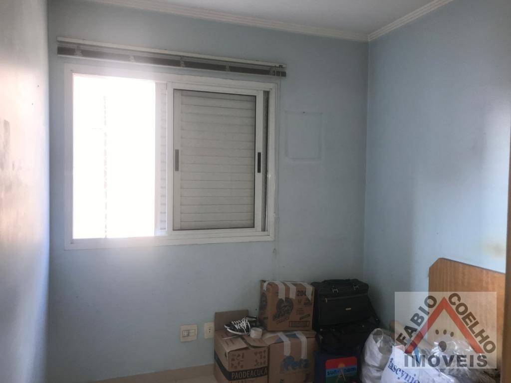 Apartamento à venda com 2 quartos, 67m² - Foto 11