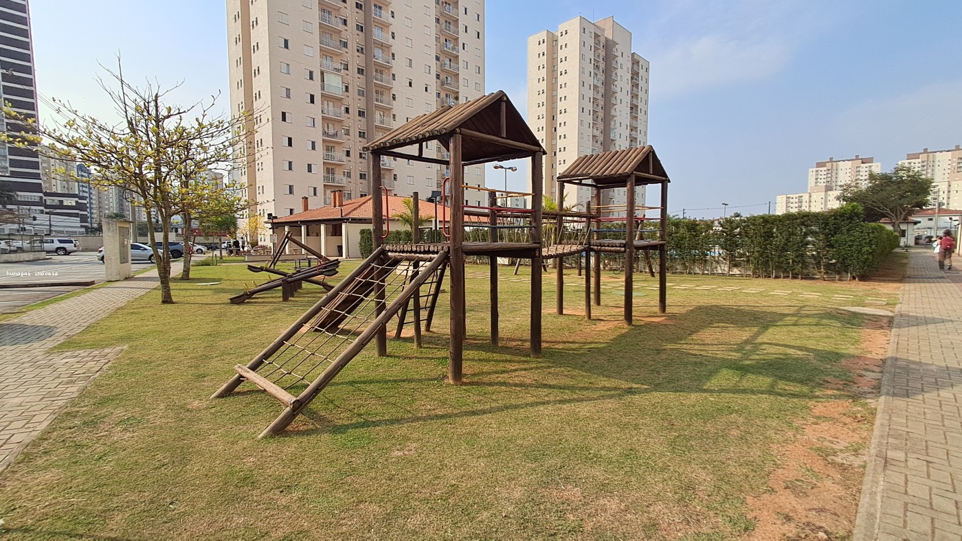 Apartamento para alugar com 3 quartos, 75m² - Foto 18