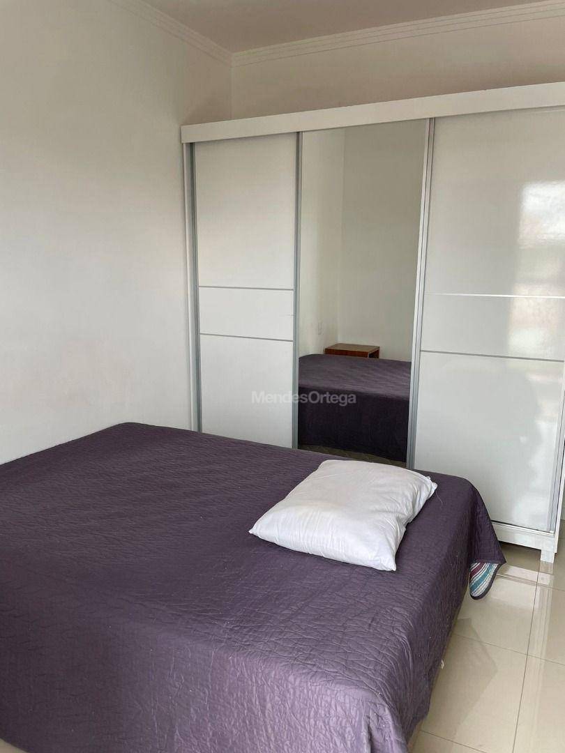 Apartamento à venda com 2 quartos, 66m² - Foto 17