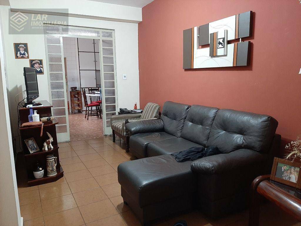 Casa à venda com 3 quartos, 230m² - Foto 6