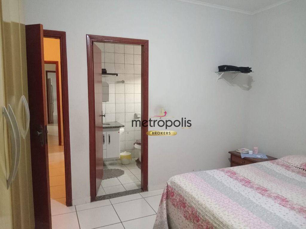 Casa à venda com 3 quartos, 240m² - Foto 7