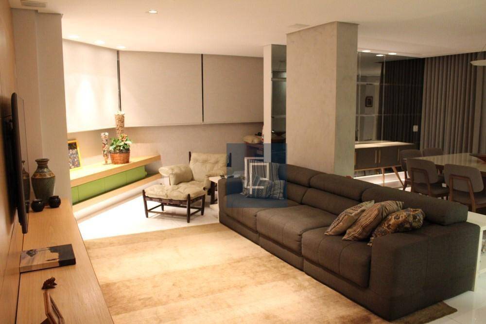 Apartamento à venda com 4 quartos, 260m² - Foto 5