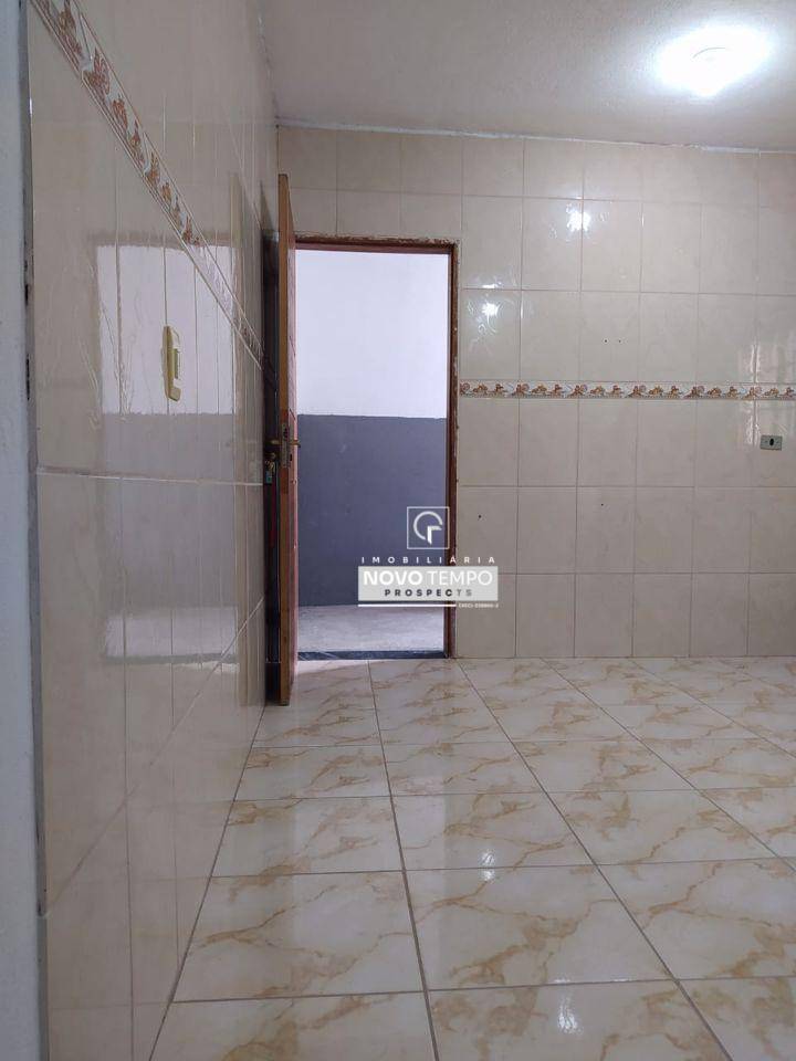 Casa à venda com 4 quartos, 280m² - Foto 8