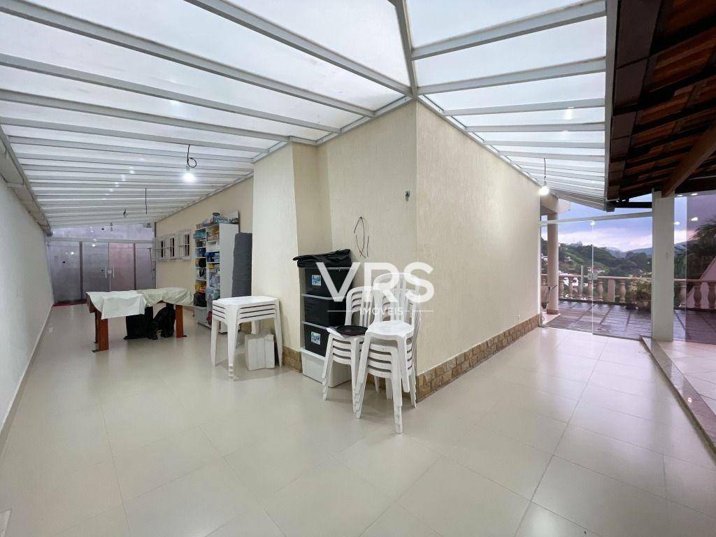 Casa à venda com 4 quartos, 195m² - Foto 39