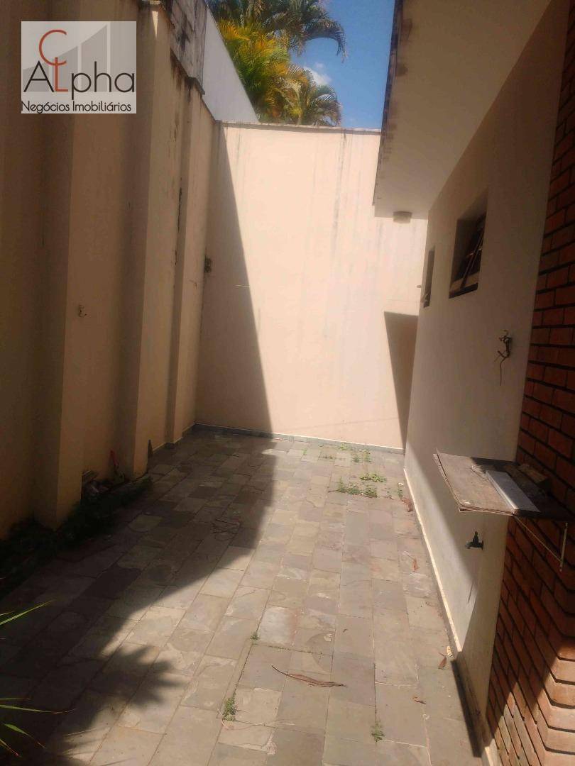 Sobrado à venda com 5 quartos, 550m² - Foto 28